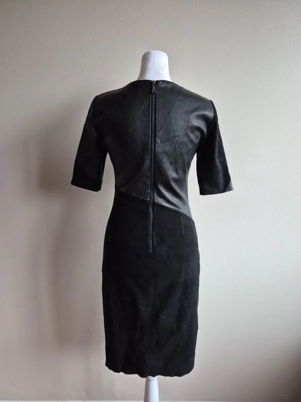 New Elie Tahari Black Suede & Leather Dress Size 0 - Picture 5 of 15